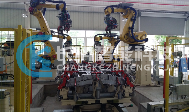 汽車(chē)點(diǎn)焊車(chē)間安裝示教發(fā)那科機(jī)器人 汽車(chē)點(diǎn)焊車(chē)間安裝示教發(fā)那科機(jī)器人