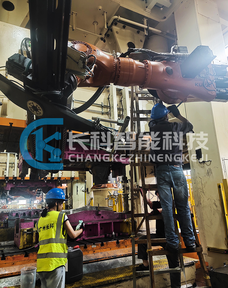 庫卡機器人KR120 R3500 press保養護理 庫卡機器人KR120 R3500 press保養護理