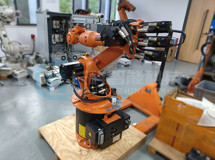 KUKA庫卡C2機器人本體KR16-2 KUKA庫卡C2機器人本體KR16-2