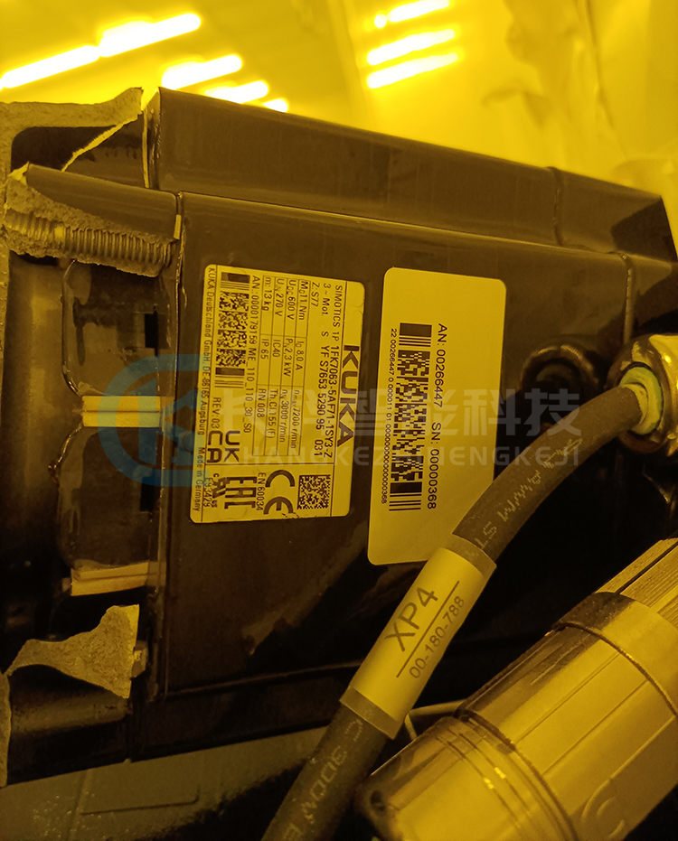 庫(kù)卡機(jī)器人KR210 R2700 prime CR FLR撞機(jī)維修